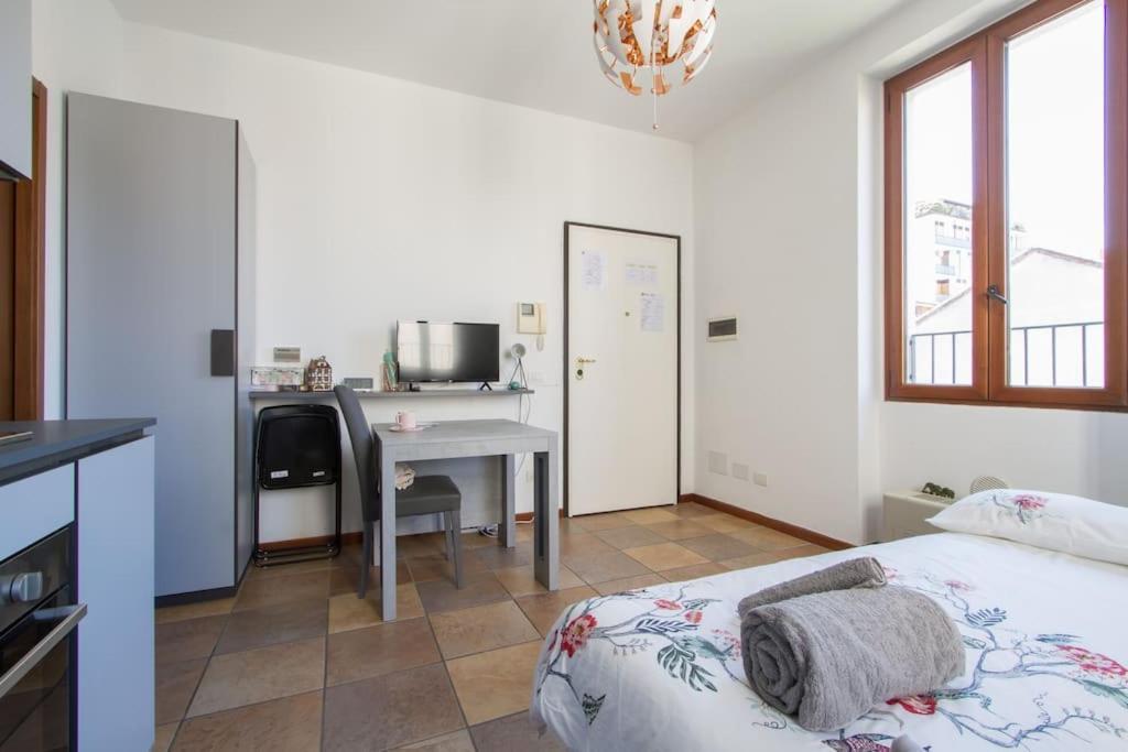 Fabulous Studio In Monza 15 Km To Milan City Centre Exteriör bild