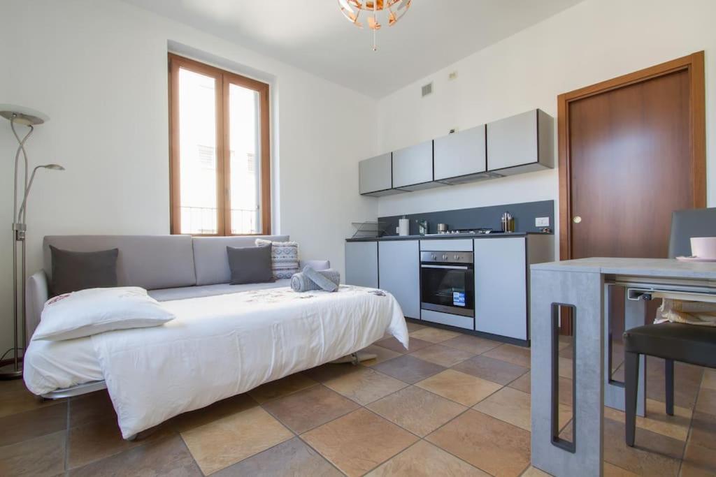 Fabulous Studio In Monza 15 Km To Milan City Centre Exteriör bild